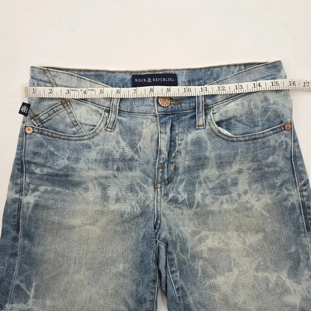 ROCK & REPUBLIC Ladies Bumper-shoot Denim Beach Shorts, Raw Hem